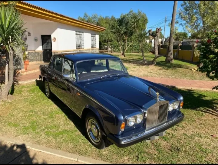 Rolls-Royce Silver Shadow (II) - Coche Boda Sevilla 1980 - Coche clásico para alquiler en bodas Sevilla - Imagen 6 de 7